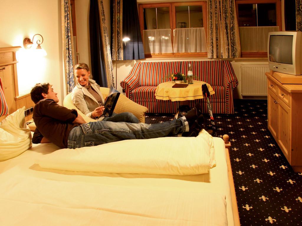 Hotel Gebirgshaeusl Engedey Szoba fotó